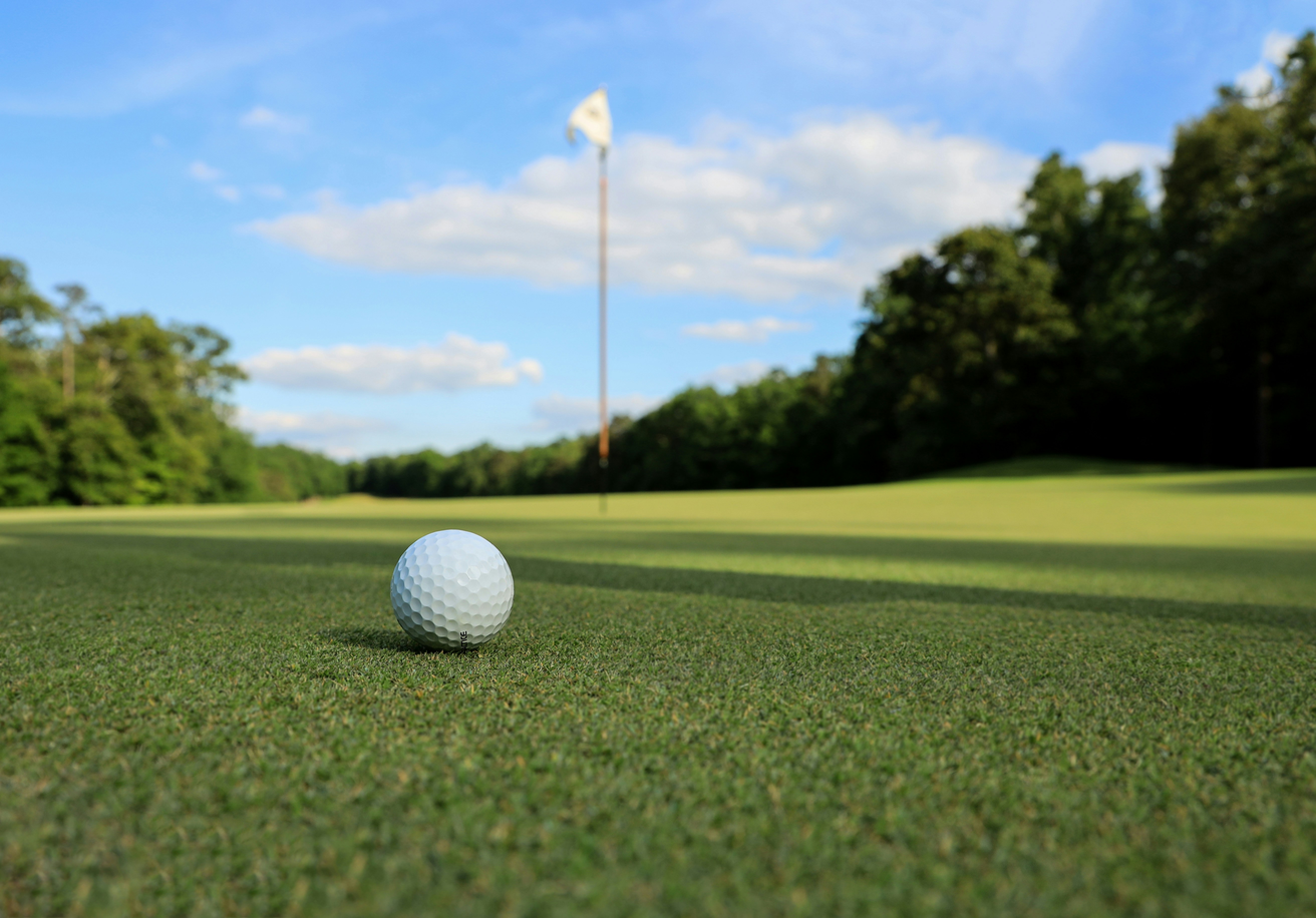 Unsplash - Golf Course